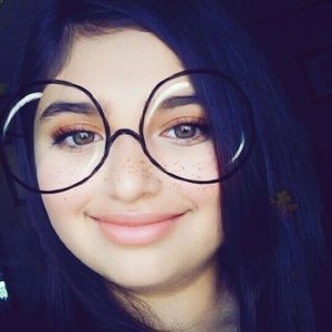 Meet your Posher, Natalia